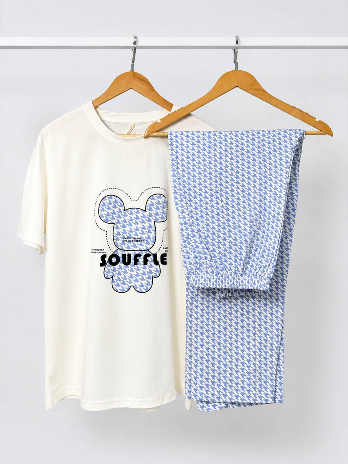 ست تیشرت و شلوار وارداتی طرح SOUFFLE
